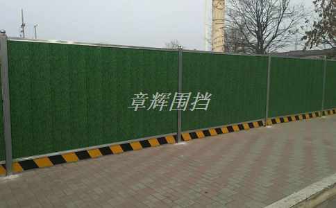 如何设计pvc围挡的图案和标志？